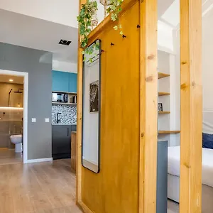 https://hostellicious-studio.hotelaalgarve.com