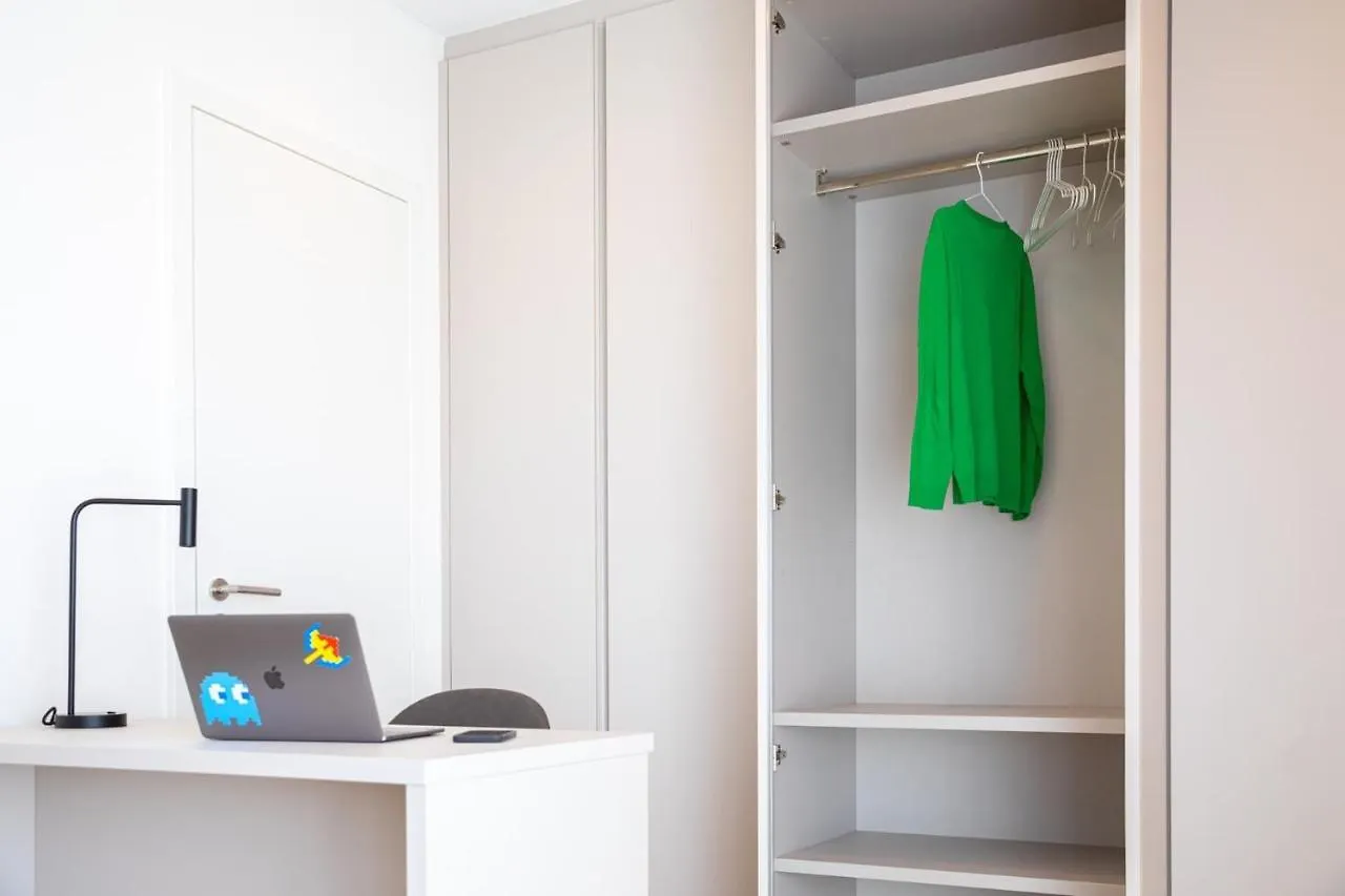En Suite Bedrooms At Reckenthal House By Rentaroo Luxemburgo